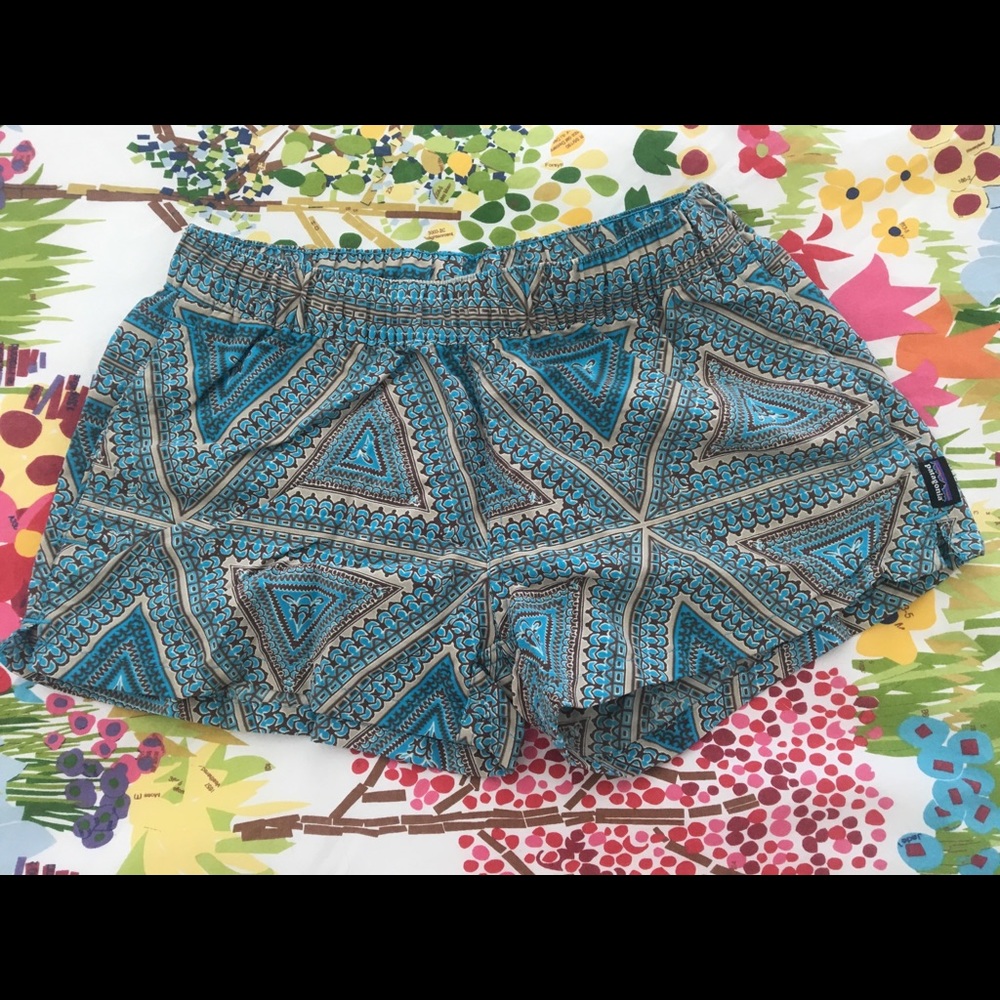 Patagonia Barely Baggie Sorts